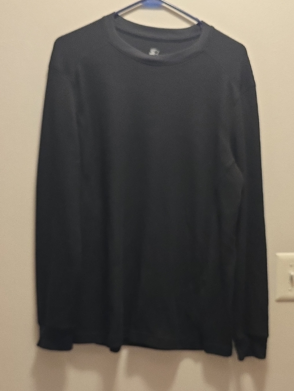 STARTER Men's Long-Sleeve Crewneck Tee in Black